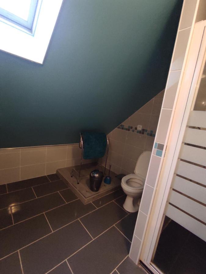 Agreable Et Spacieuse Chambre Familiale Sansac-de-Marmiesse Exteriör bild